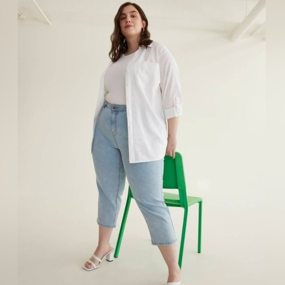 Penningtons Curvy Fit Denim Capri Light Wash Jeans d/C Plus Size 24 Stretch - Picture 11 of 11